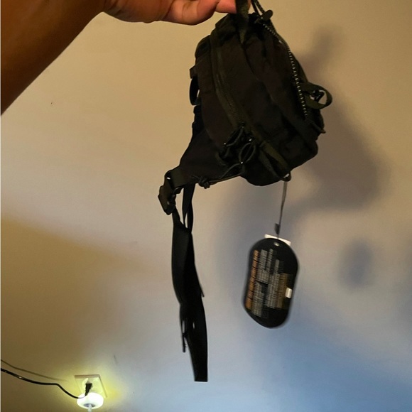 Supreme Waist Bag FW20 - Brand New - Picture 4 of 4